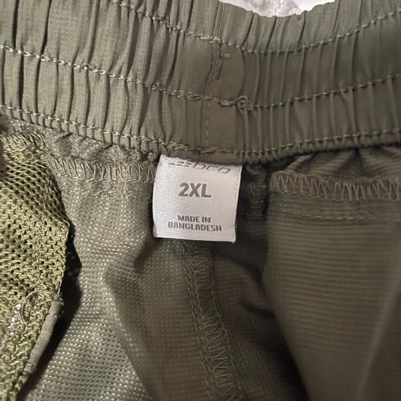 9 pair pants/shorts XXL - Picture 10 of 15